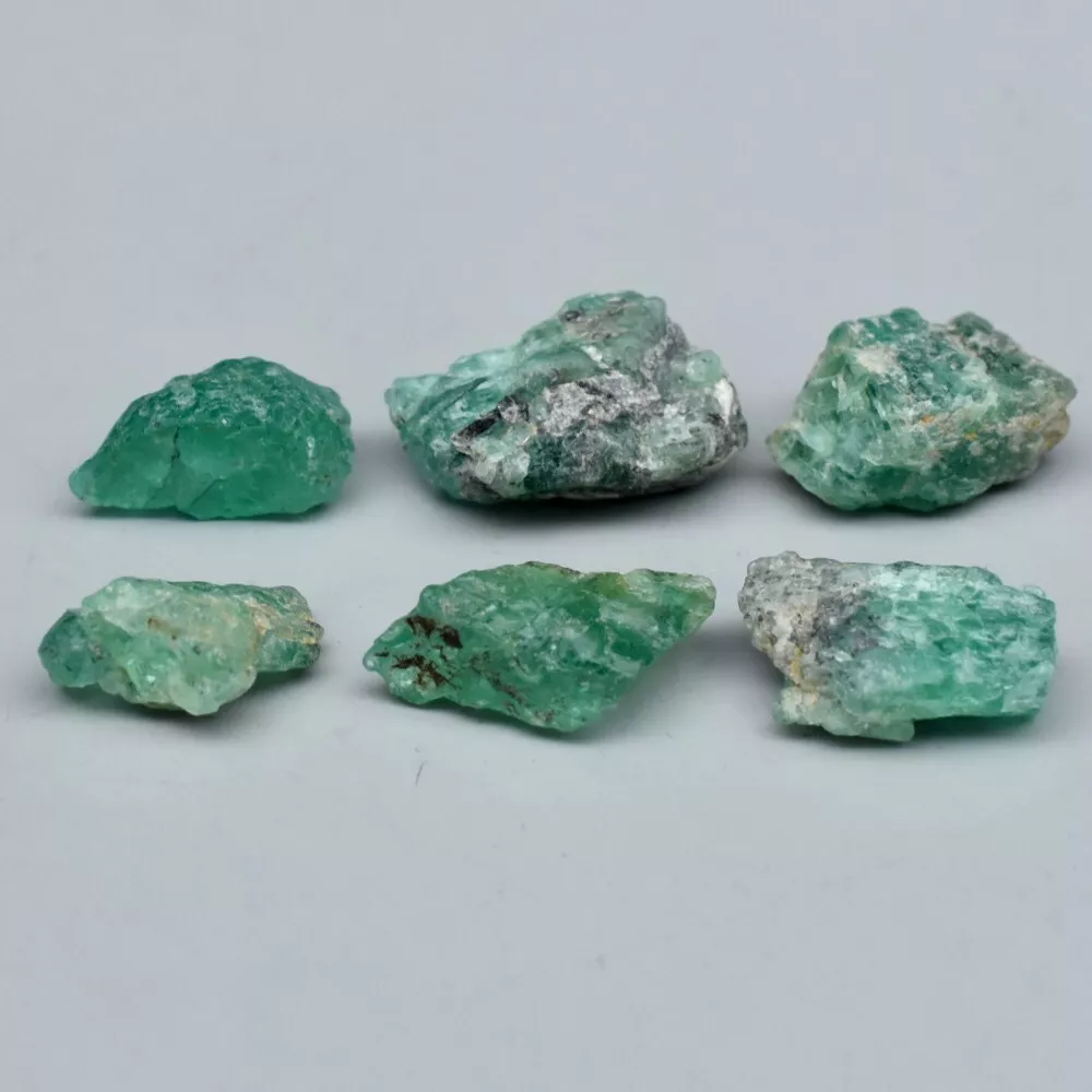 close up of Certified Gemstones Rough Unheated/Untreated Natural Emerald, Colombia - 5.73ct