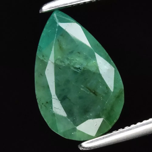 close up view of 2.05ct Pear-cut Natural Zambian Emerald