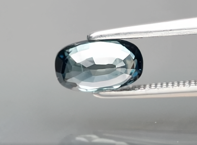 Certified Gemstones 1.25ct Cushion Unheated Greenish Blue Sapphire, Madagascar - VS