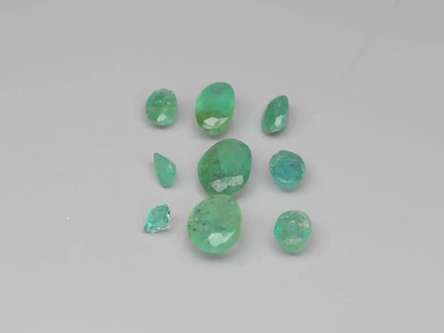 video showcase of Certified Gemstones 9pcs Lot 1.64ct-t.w Emeralds from Zambia - Small-size